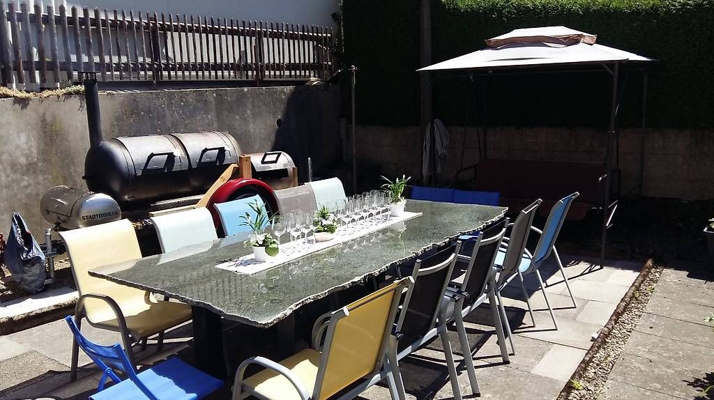 Tavoli: Gartentisch Steintisch – Usato da Arnegg venduto da Funny05 1