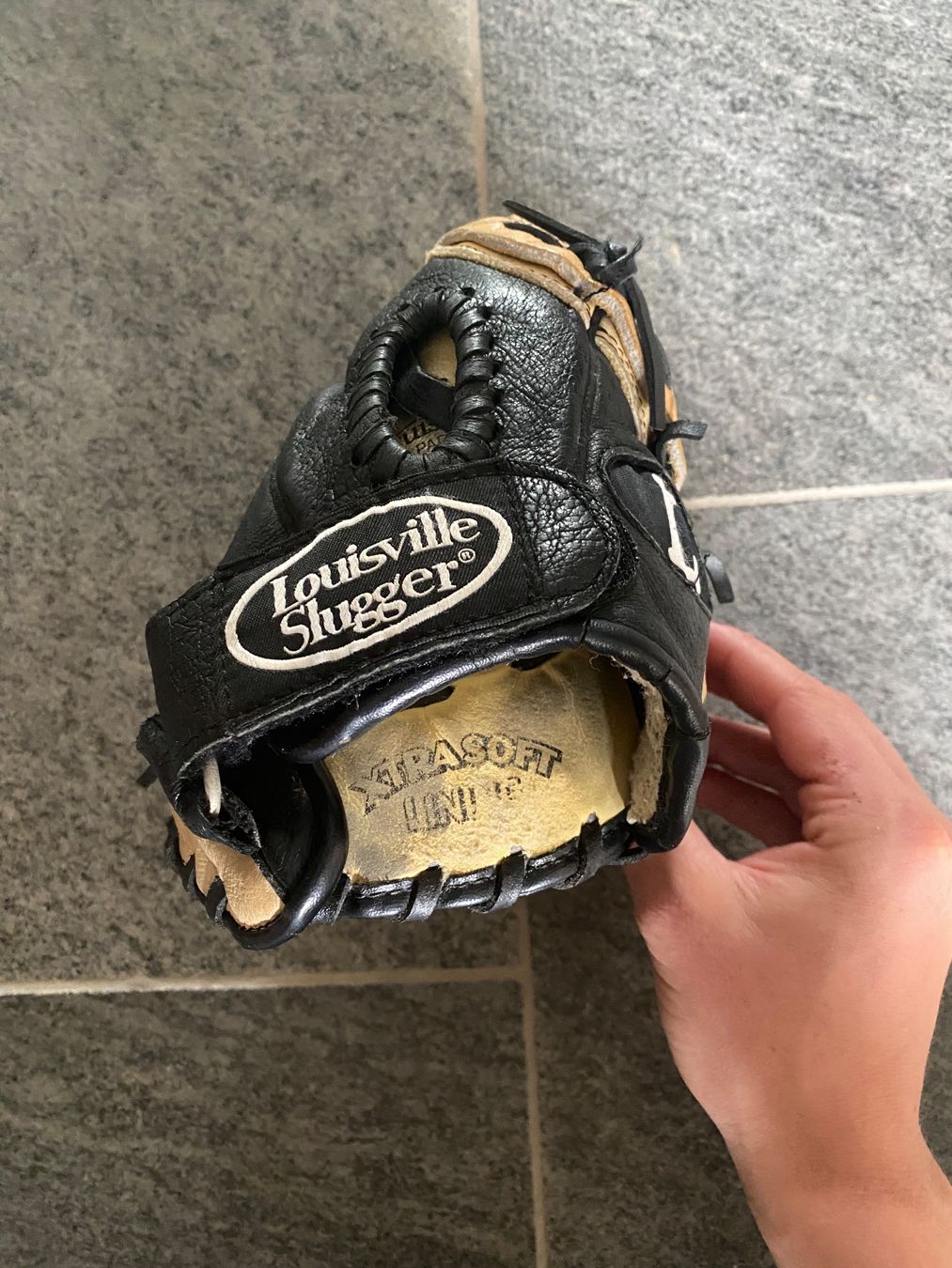 Handschuhe & Handstulpen: Baseball Handschuh – Gebraucht aus Kriens von draussen-zu-hause 2