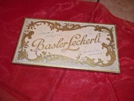 Antike Blechdose Basler Leckerli R. Stauber Sohn Basel .