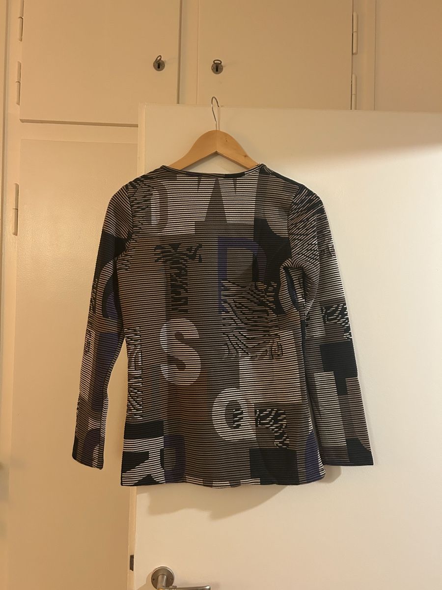 Tops: langarm shirt – Gebraucht aus Zürich von ori_9dcy 2