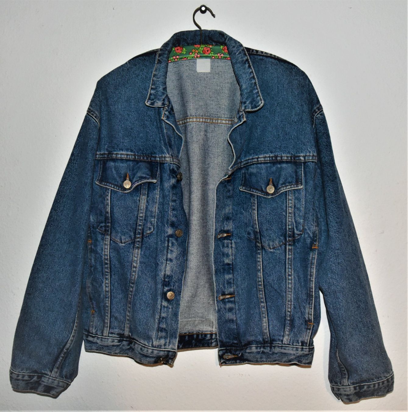 Jeans: Jeansjacke Schön Unisex 42 Größe – Usato da Oftringen venduto da Dodgen