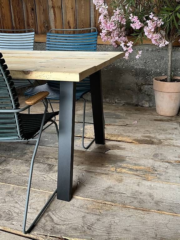 Tables: Altholz Tisch – D'occasion à Flumserberg Bergh par kleinstein_7 1
