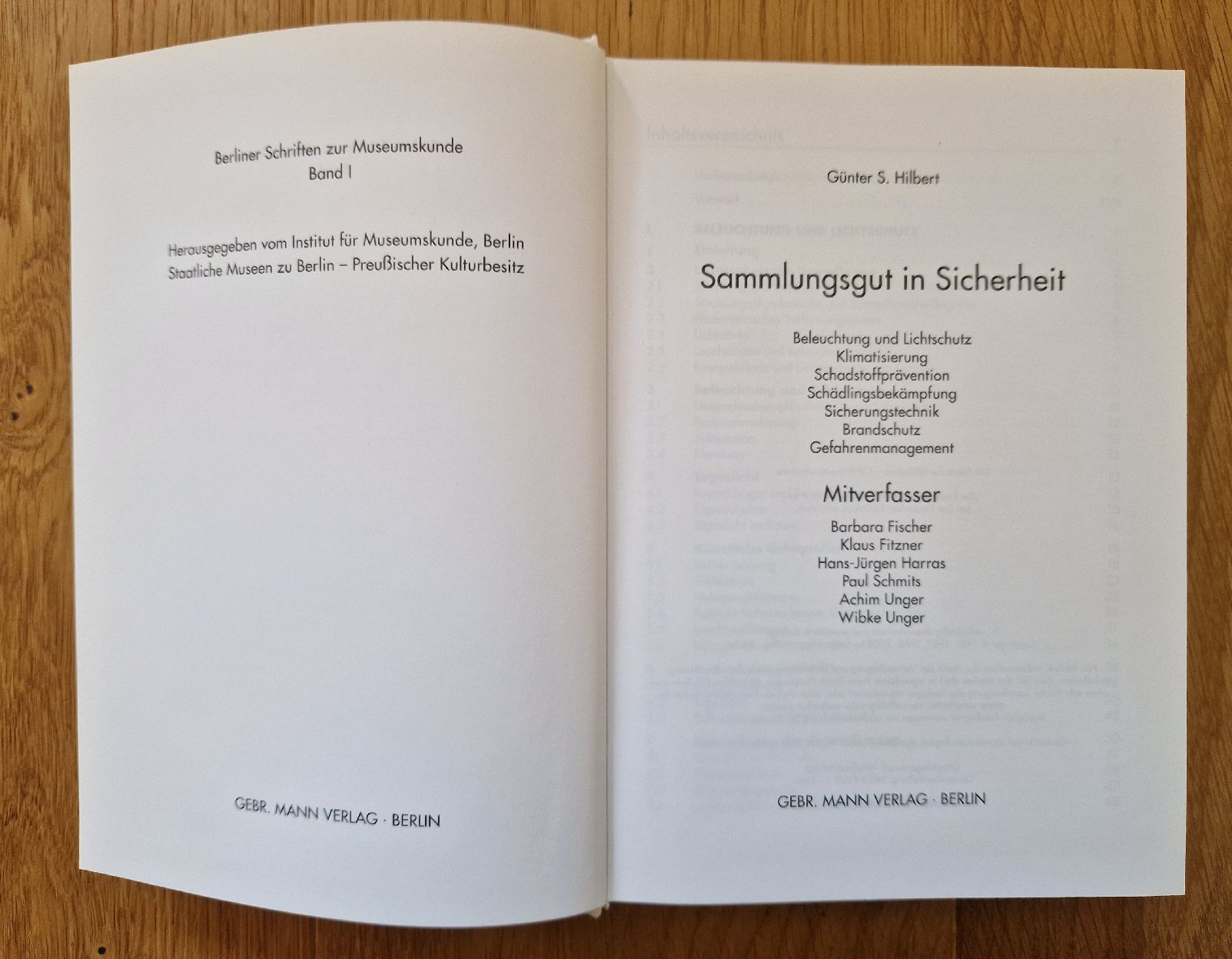 Libri: Sammlungsgut in Sicherheit – Usato da Utzenstorf venduto da Isa6 1