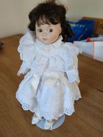 Zasan Puppe 1988, Topzustand, Kleider neu gewaschen, 36cm
