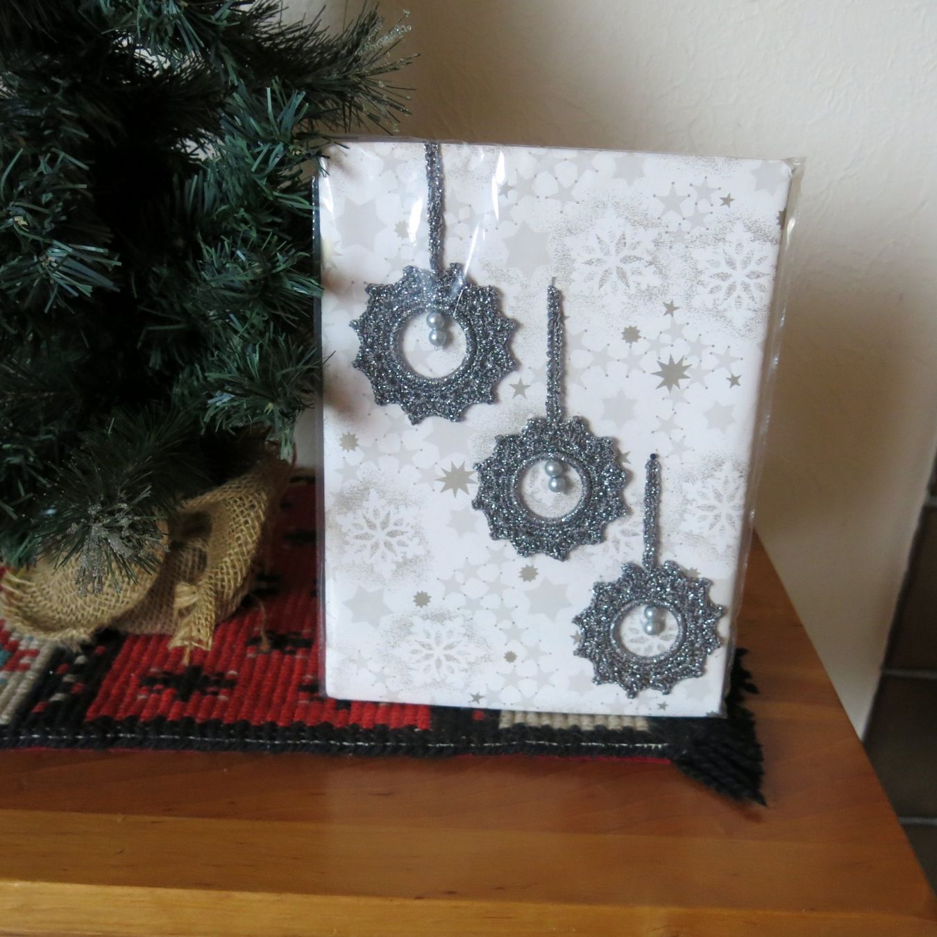 Tutte le decorazioni: Weihnachtssterne anthrazit / 3 Stück / 2 Perlen – Nuovo (secondo la descrizione) da Schaffhausen venduto da Espressoo7