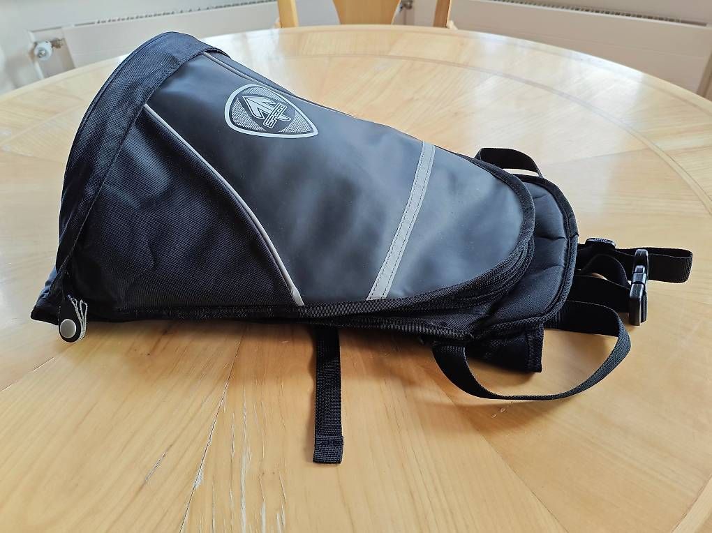 Rucksäcke: Töff Motorrad Rucksack aerodynamisch - erweiterbar – Gebraucht aus Winterthur von fri_h2ns 1