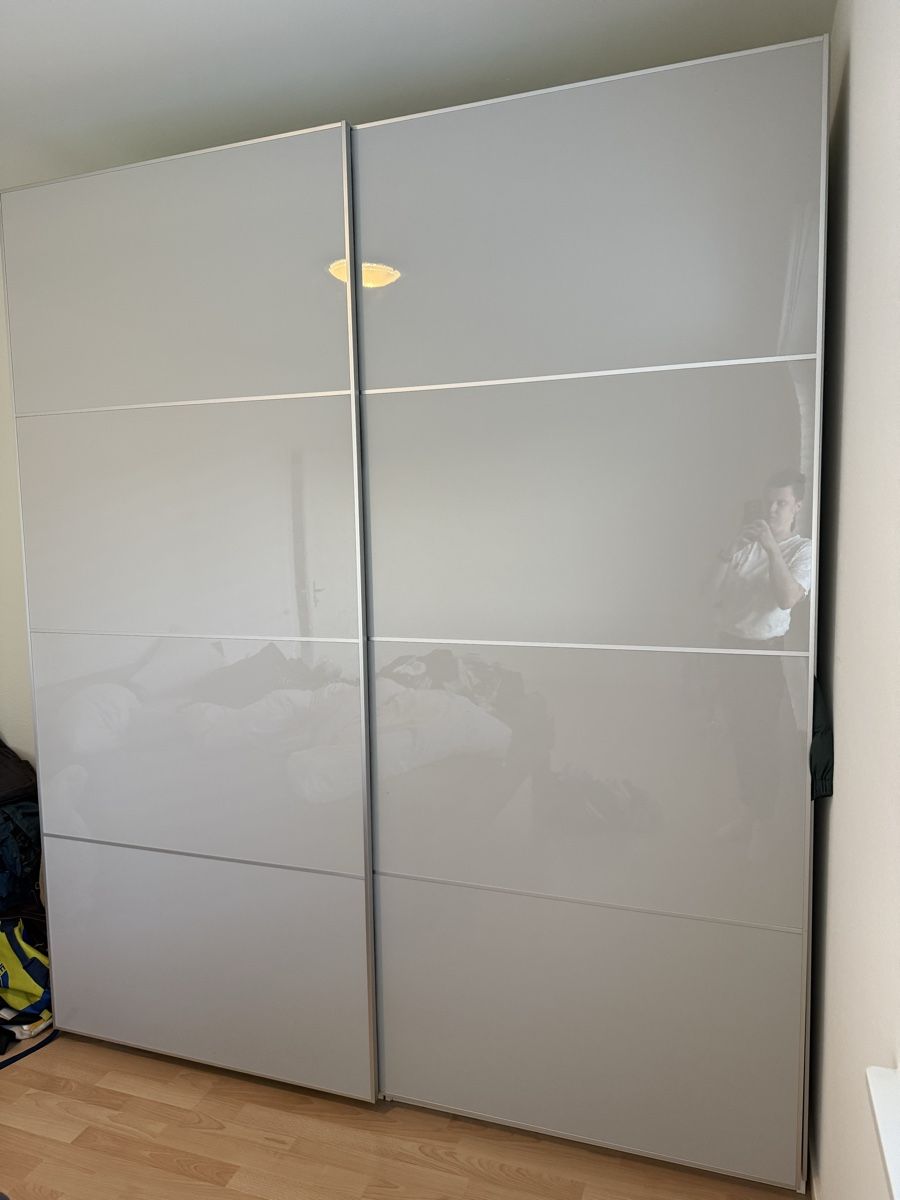 Ikea Schränke: Ikea Pax Schrank – Gebraucht aus Basel von flu_225l