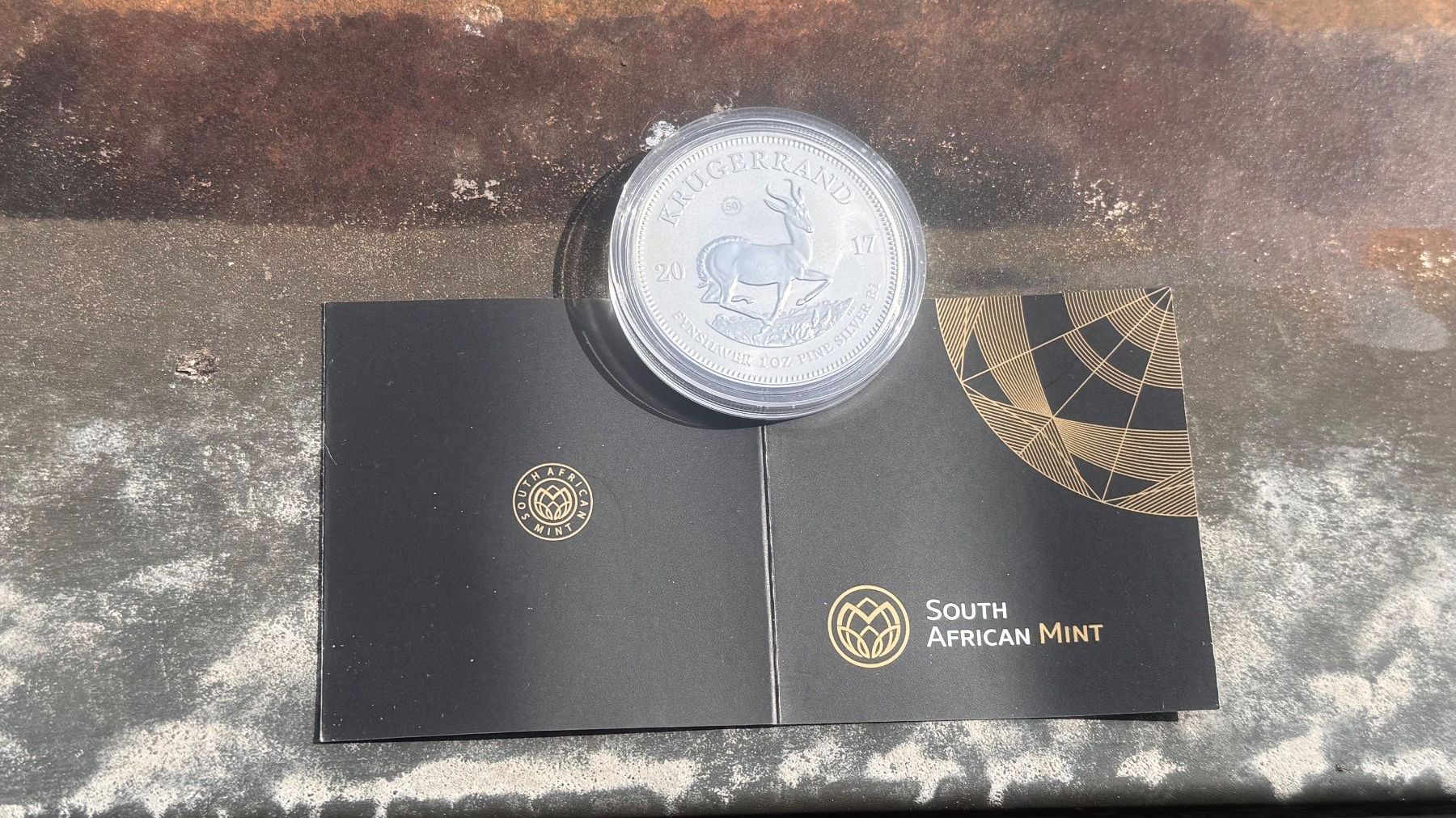 Tutti le monete: Silber Krügerrand 1oz 2017 - 50th Anniversary – Nuovo e nell'imballaggio originale da Birsfelden venduto da Berg41_7 4