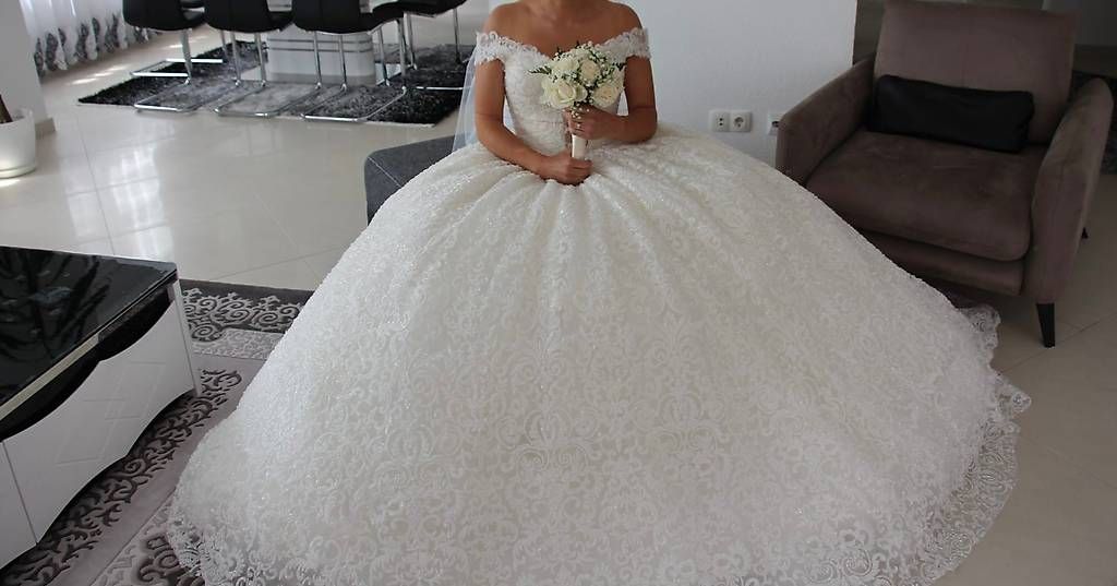 Vestiti: Hochzeitskleid – Usato da Herisau venduto da nef_nq6c 4