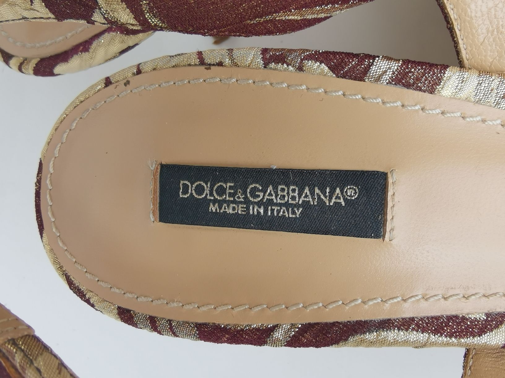 Dolce & Gabbana Chaussures femmes: Kitten heels Dolce & Gabbana – D'occasion à Uerikon par pink_flamingo 4