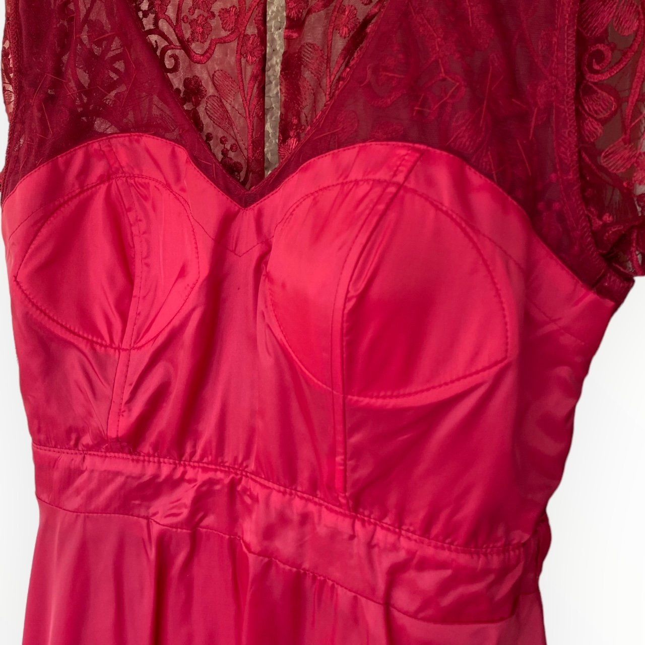 Vestiti: Rotes Abendkleid mit Spitzenoberteil – Usato da Ottikon venduto da lo99 4