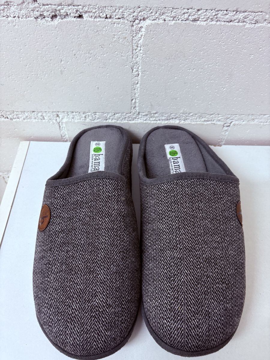 Scarpe da uomo: Warme Hausschuhe von Bama, Grösse 46, neu – Nuovo (secondo la descrizione) da Thun venduto da jeff070