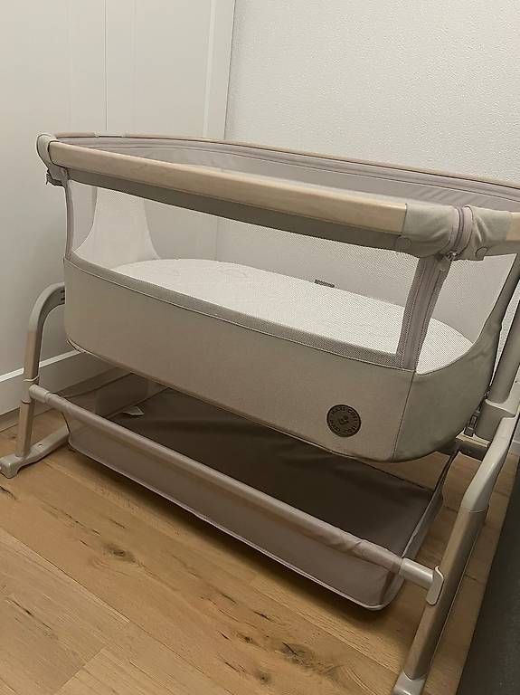 Berceaux: Maxi-Cosi Lora Air – D'occasion à Corminboeuf par Zyna85