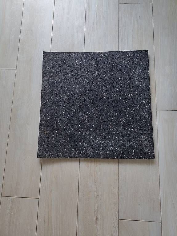 Waschmaschinen: Tapis antivibration pour machine à laver – Gebraucht aus Payerne von sar_xf56 1