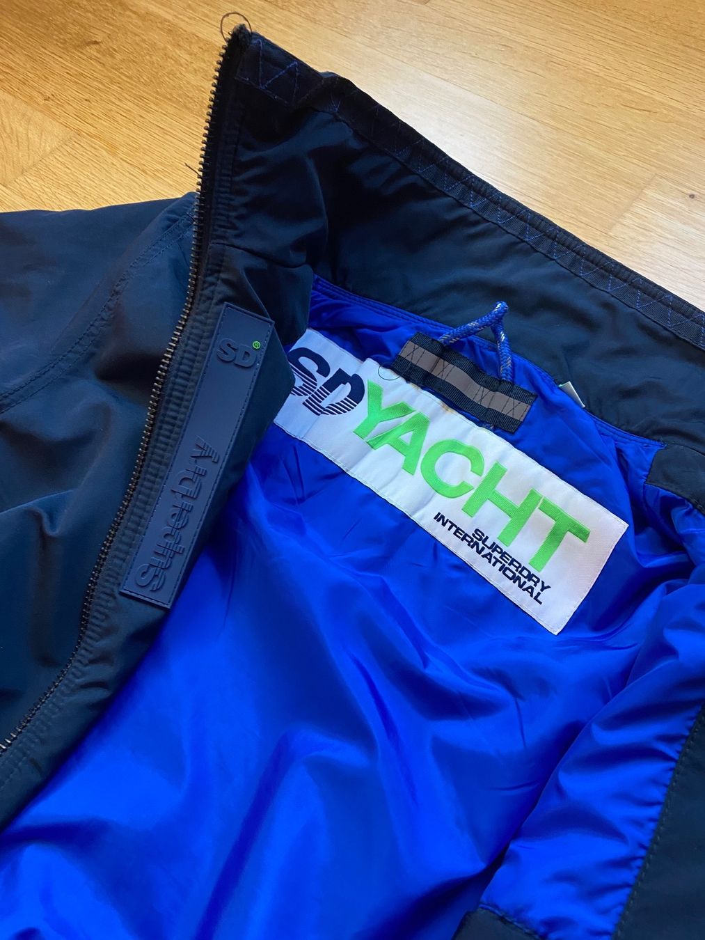 Superdry Giacche: Superdry Jacke - neuwertiger Zustand – Usato da Zürich venduto da Graes23 2