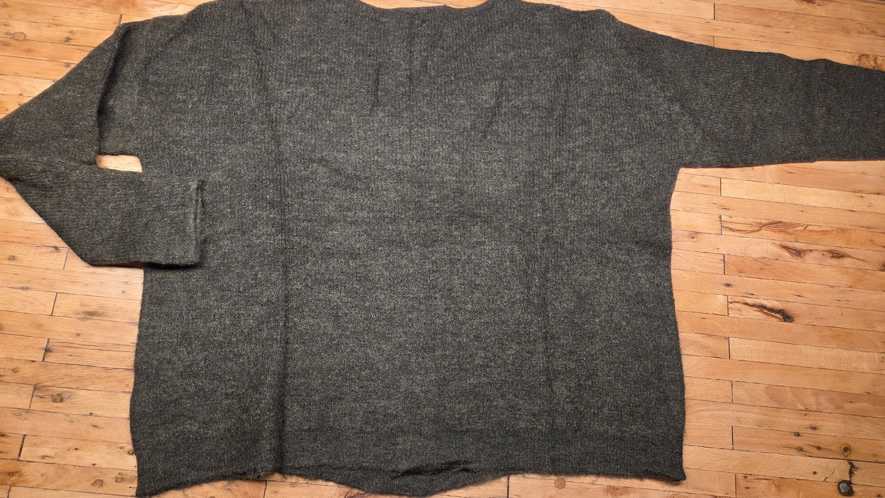 Nile Maglioni & Felpe: Nile Pullover  – Usato da Winterthur venduto da sandi99 4