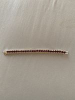 Armband mit roten Steinen silberfarben guter Zustand