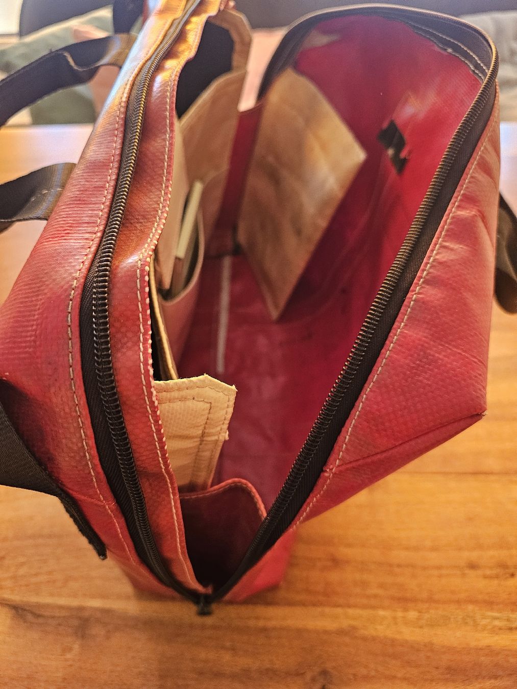Freitag Borse: FREITAG Laptop Tasche BEN – Usato da Allschwil venduto da arasacahaia 4