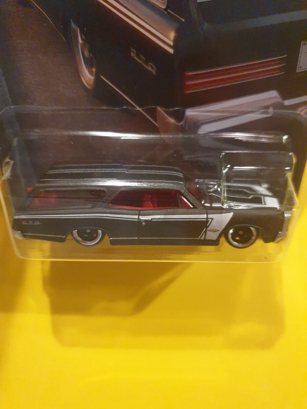 Hot Wheels Modellini d'auto: Hot Wheels CUSTOM '66 GTO WAGON – Nuovo e nell'imballaggio originale da Oftringen venduto da Rotor 2