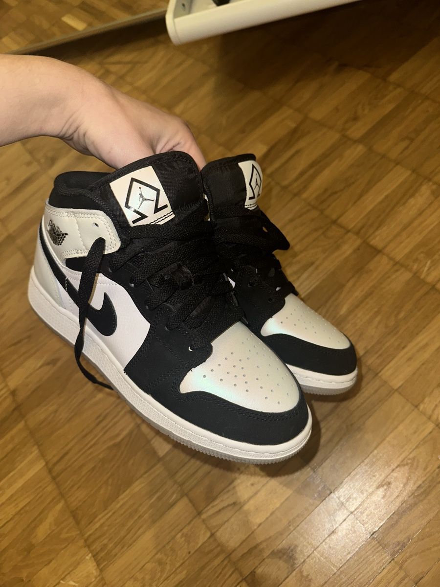 Jordan Scarpe da uomo: Jordan noir et blanche – Nuovo e nell'imballaggio originale da Chailly-Montreux venduto da 25._sv