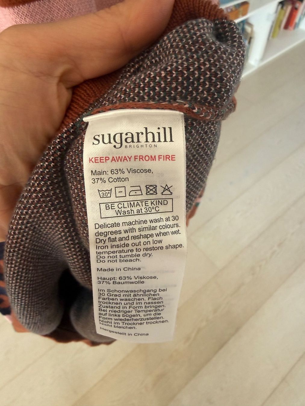 Maglioni & Felpe: Sugarhill Pullover, Gr. 36, Leoparden Muster, Top Zustand – Usato da Unterägeri venduto da Lerchemeerenge 3