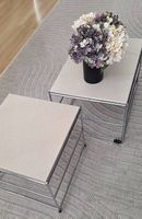 2 USM Tischchen mit Steinplatte