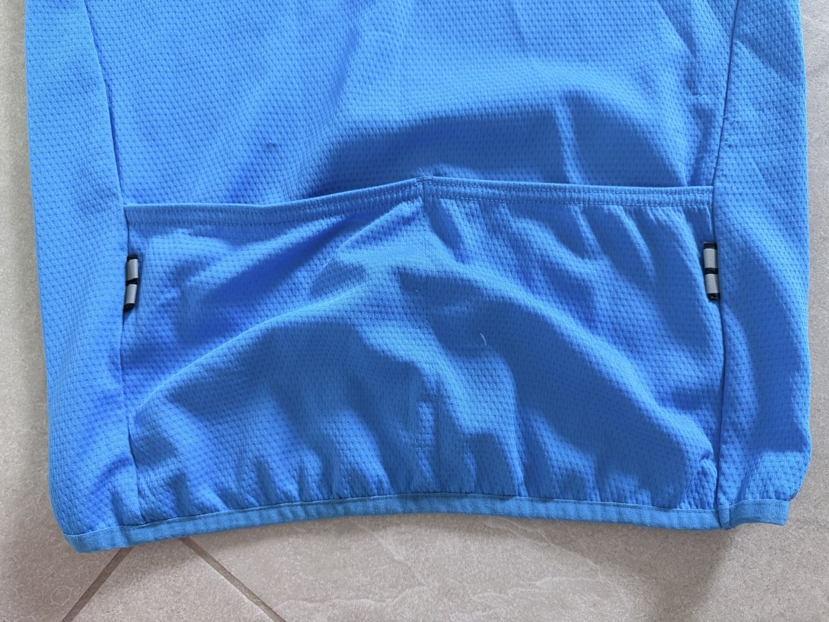 Canottiere & Pantaloni: Velo Trikot Gr. 152/158 – Usato da Brüttisellen venduto da Ayersa 4