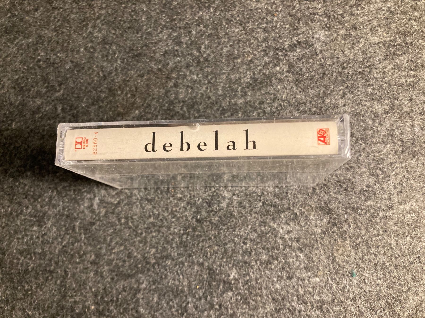 Musicassette: Debelah - Debelah  (MC) – Nuovo e nell'imballaggio originale da Fribourg venduto da Karushi 1