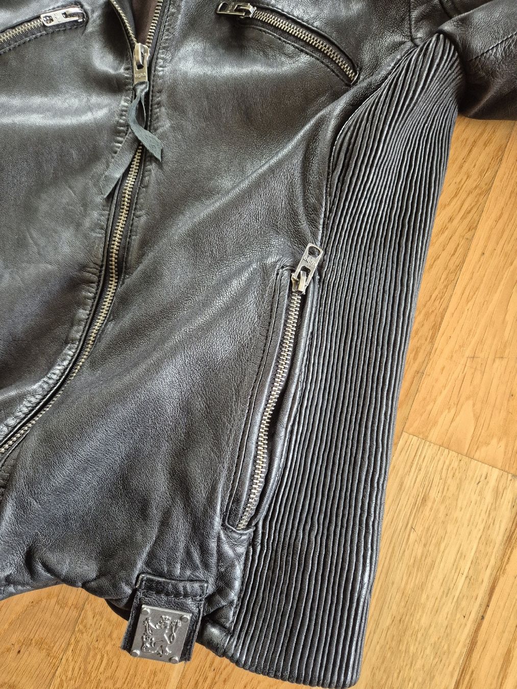 Giacche: Tigha Lederjacke schwarz – Nuovo (secondo la descrizione) da Kriens venduto da Sk8punk7 3