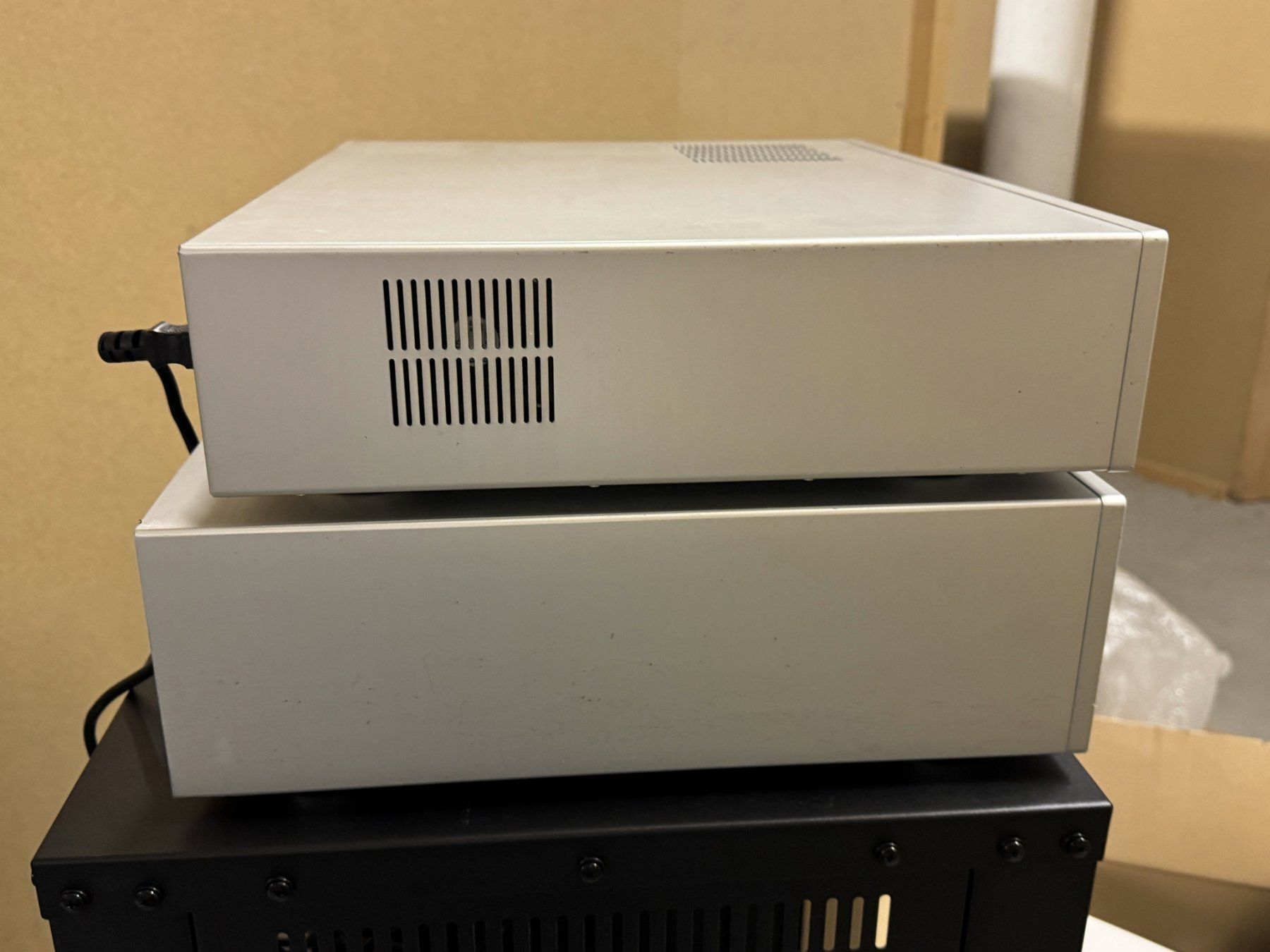 Revox Lettore multimediale & Streamer: Revox M51 Modular Audio Video System + M37 Audio Server – Usato da Gränichen venduto da Nimmersatt 3