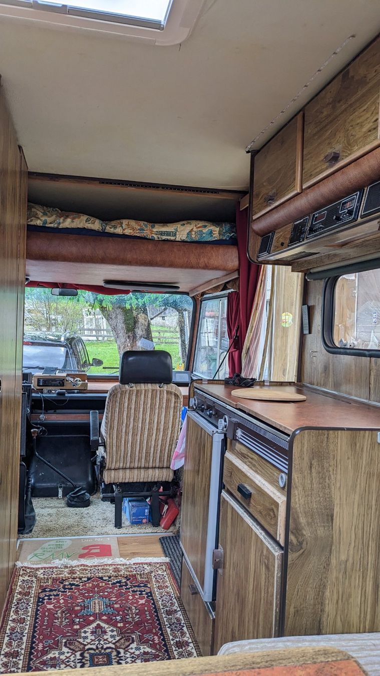 Hymer Veicoli da campeggio: Bedford Blitz Hymer-Mobil CF280 – Usato da Sornetan venduto da Karibou2 5