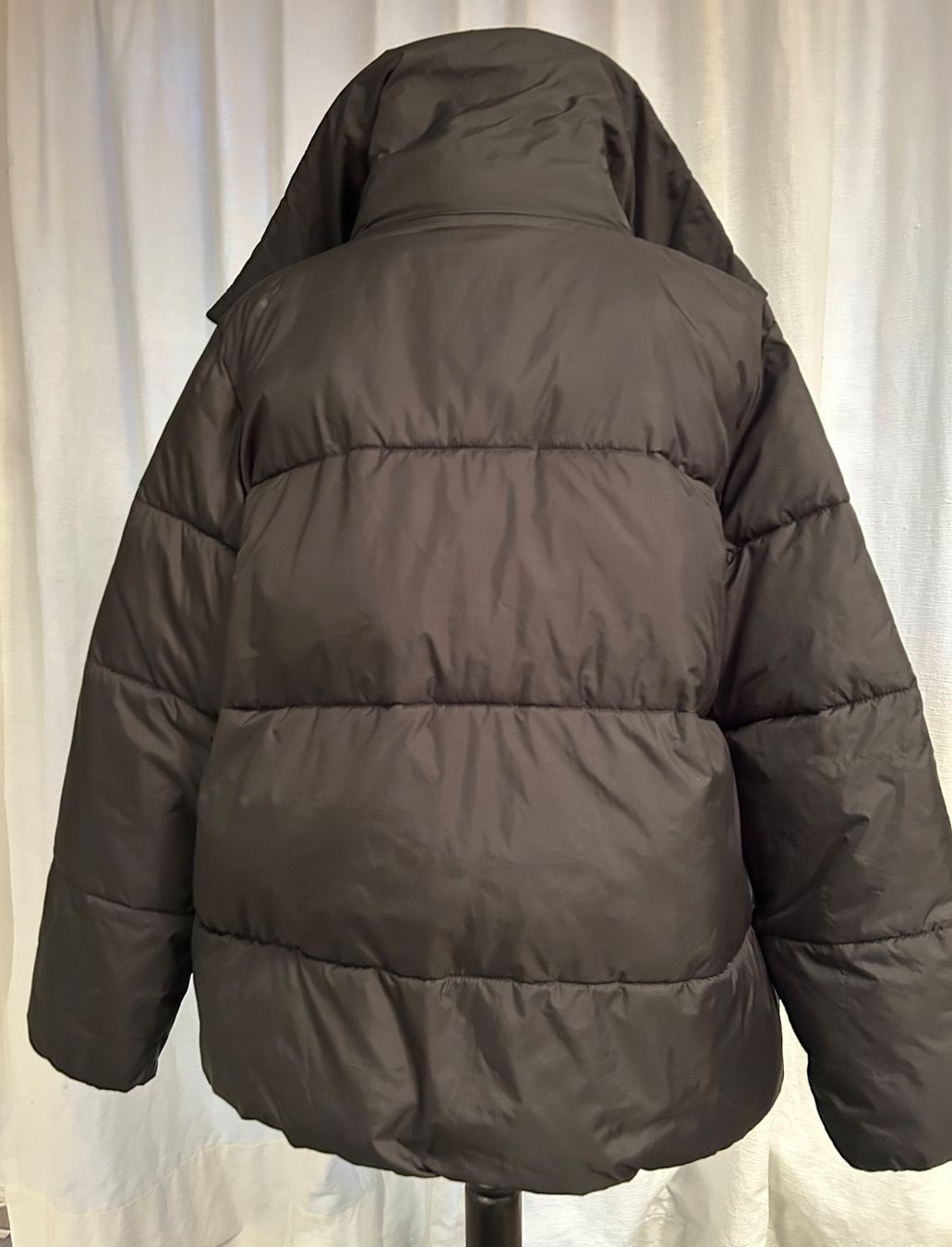 Tom Tailor Jacken: TOM TAILOR  Winterjacke, warm und stilvoll, Grösse M – Gebraucht aus Niederglatt ZH von adi_99tq 4
