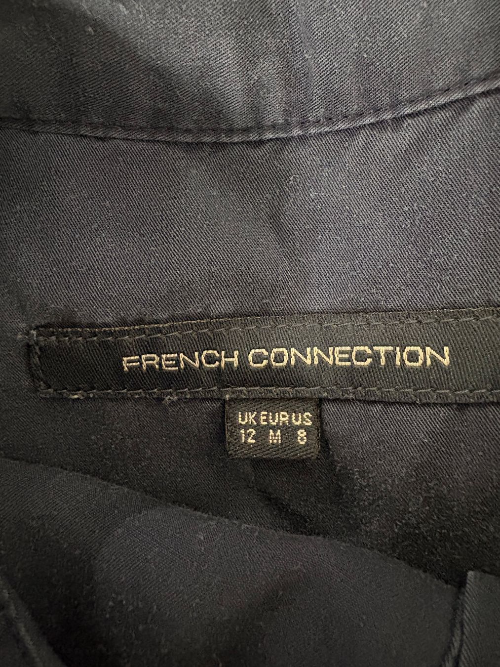 French Connection Kleider: French Connection Kleid dunkelblau Gr. M Lyocell langarm – Neu (gemäss Beschreibung) aus Regensdorf von secondchancefashion 3