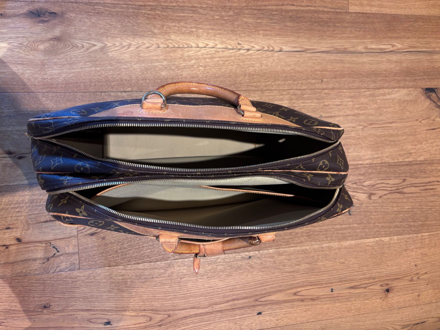 Louis Vuitton Borse: Louis Vuitton Alize 24 heures Travel Bag – Usato da Richterswil venduto da Dingsda72 4
