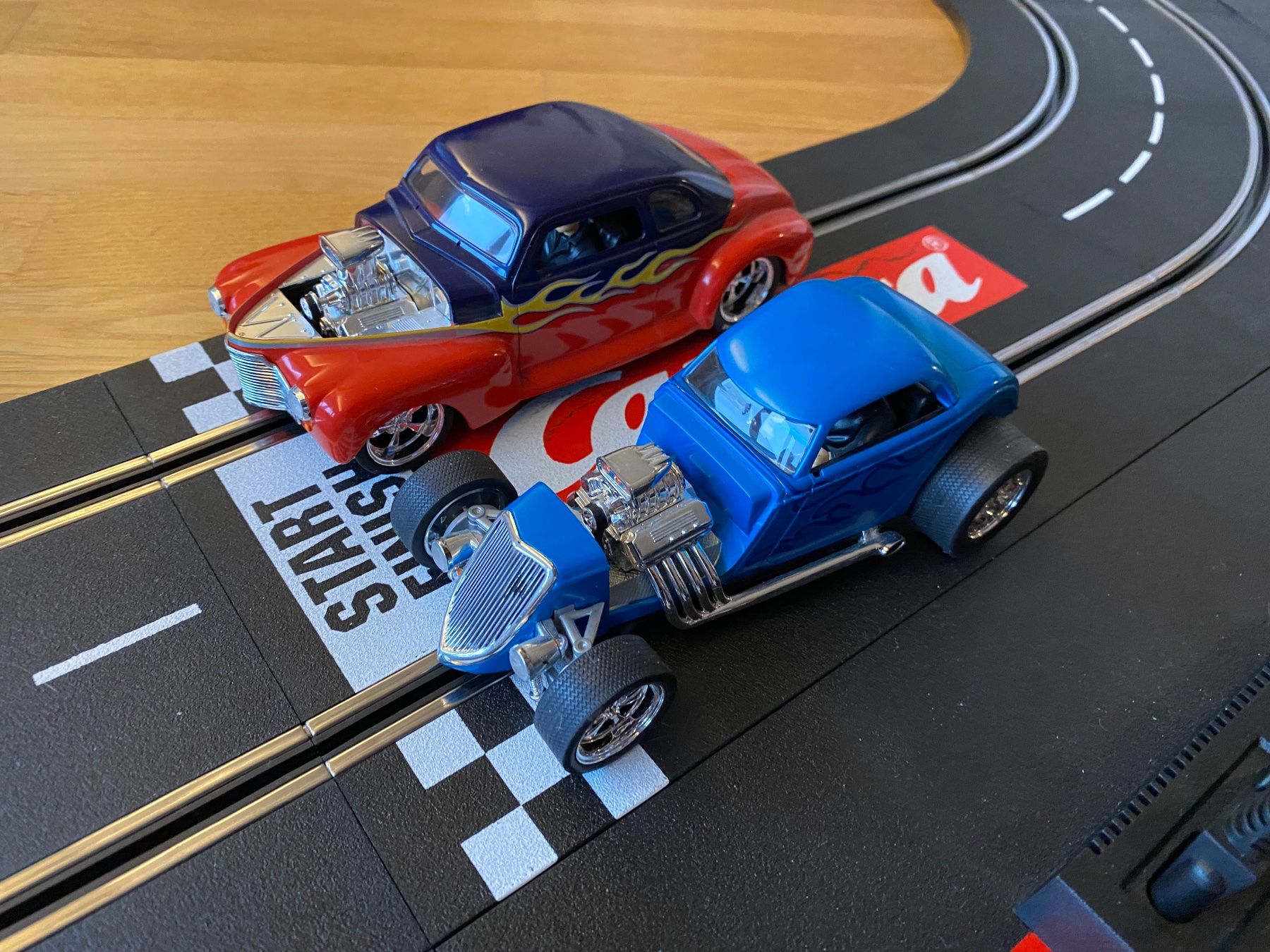 Carrera Piste: Carrera Exclusiv 1:24 Custom Rods 2007 – Usato da Effretikon venduto da tim0thy
