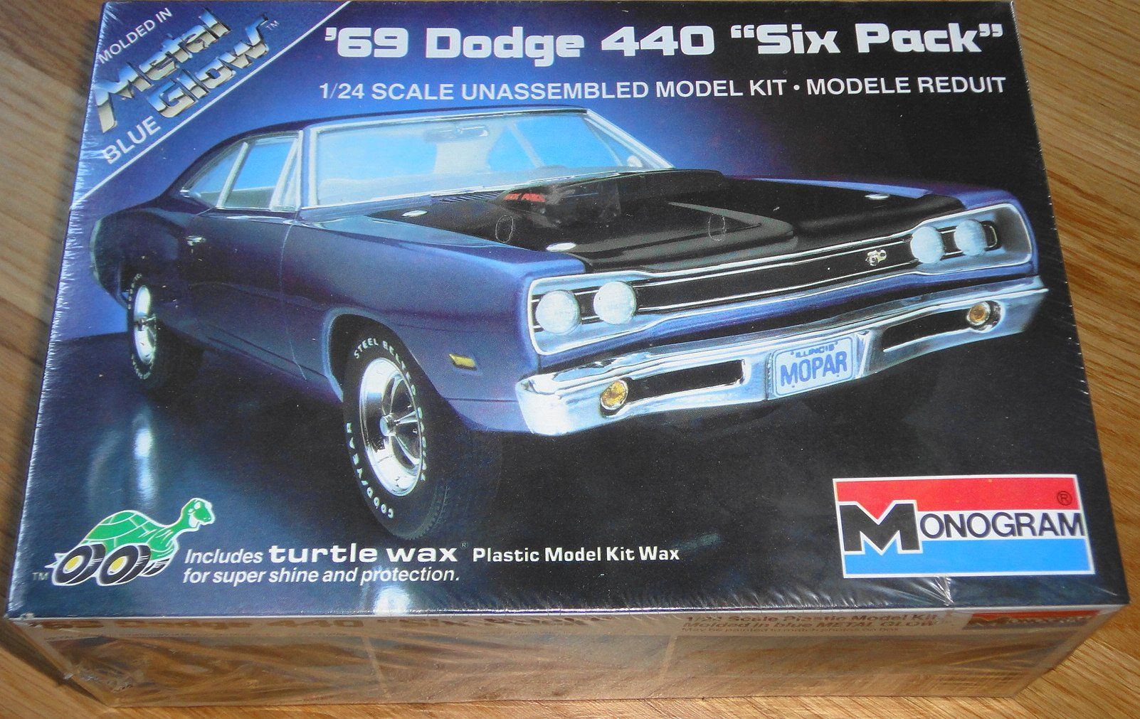 Dodge Modellini d'auto: MONOGRAM '69 DODGE SUPER BEE 440 SIX PACK TURTLE WAX 1/24 – Nuovo e nell'imballaggio originale da Frümsen venduto da Malibu69