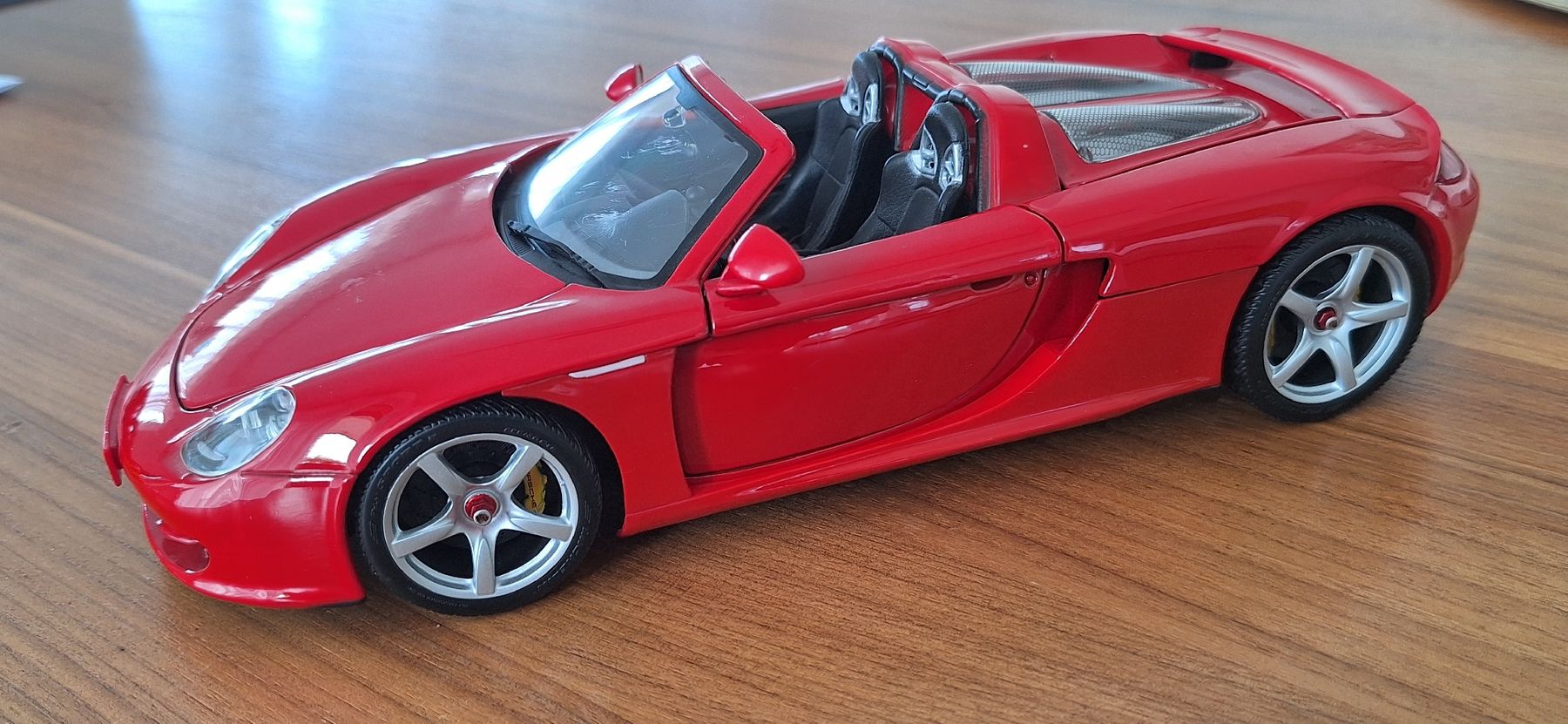 Carrera Modellautos: Poesche Carrera GT Modell 1:18 – Neu und originalverpackt aus Brugg AG von bacbac5757 2