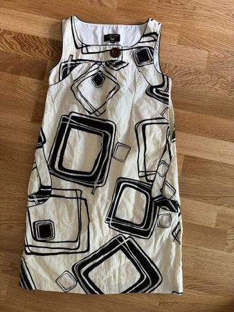 Elegantes Kleid Gr 34 cue