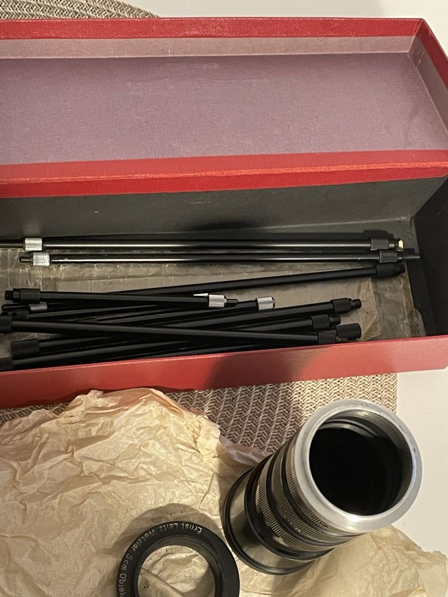 Leitz Fotocamera: Leitz Bazoo Hilfsgerät 45 mm objet collector – Usato da Worben venduto da benit.drn 1