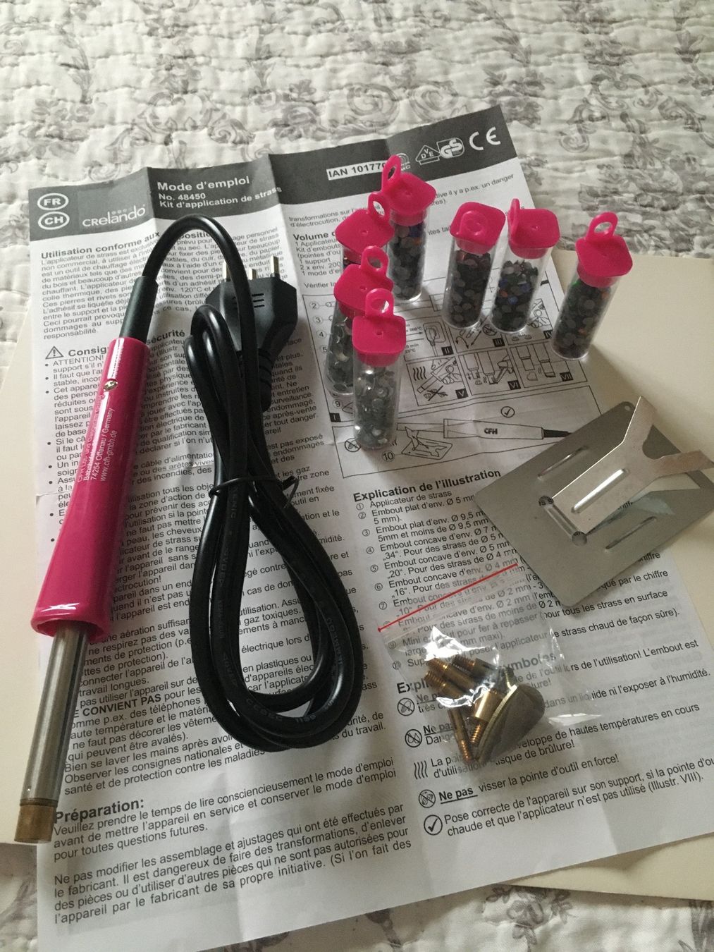 Kit bricolage: Kit d’application de strass – Usato da Aigle venduto da Barbiette 2