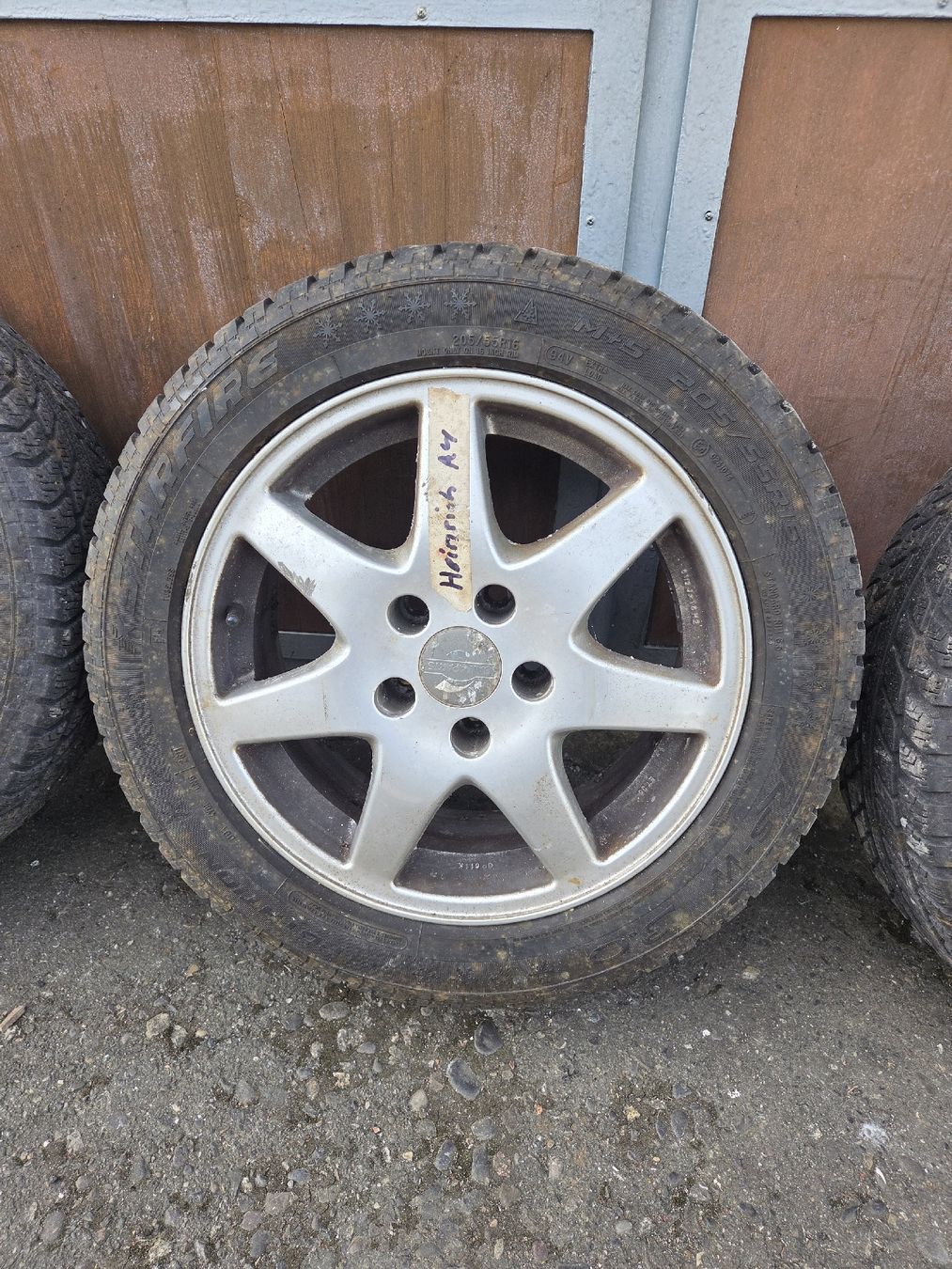 Pneumatici & Ruote complete: Audi A4 Winterräder, 5.5mm Profil – Usato da Villmergen venduto da schluessel65 3