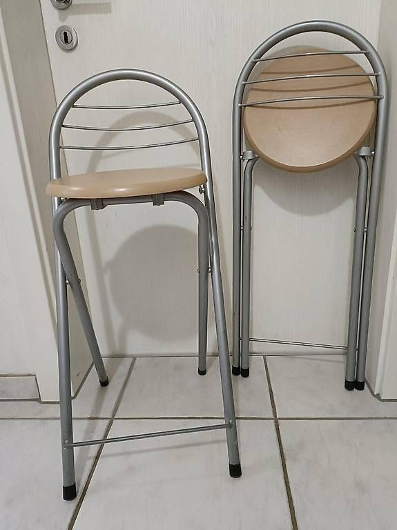 Sgabelli: Barhocker / Klappstühle 2 Stk. – Usato da Herznach venduto da koro02 1