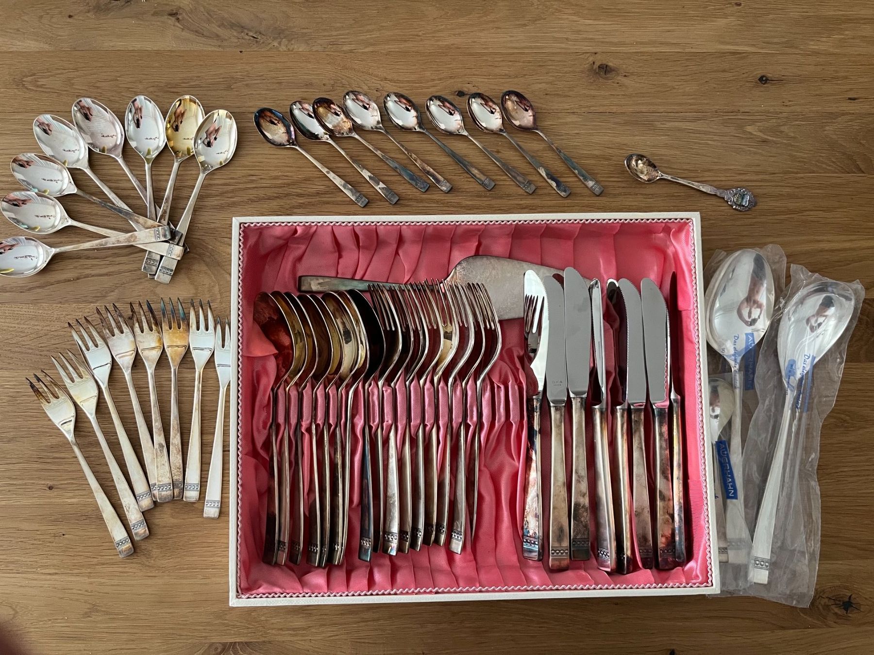 Bestecksets: Besteck achtteilig versilbert – Neu (gemäss Beschreibung) aus Volketswil von Leinad640 1