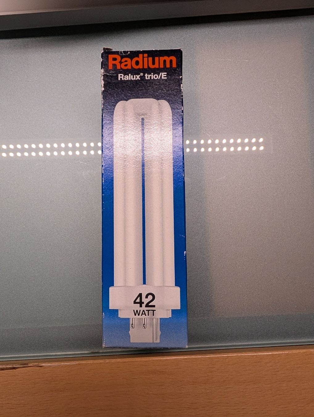 Lampen: Ralux Trio/E , RX-T/E 42W/830/GX24Q – Neu und originalverpackt aus Pfäffikon ZH von Gabriel64 3