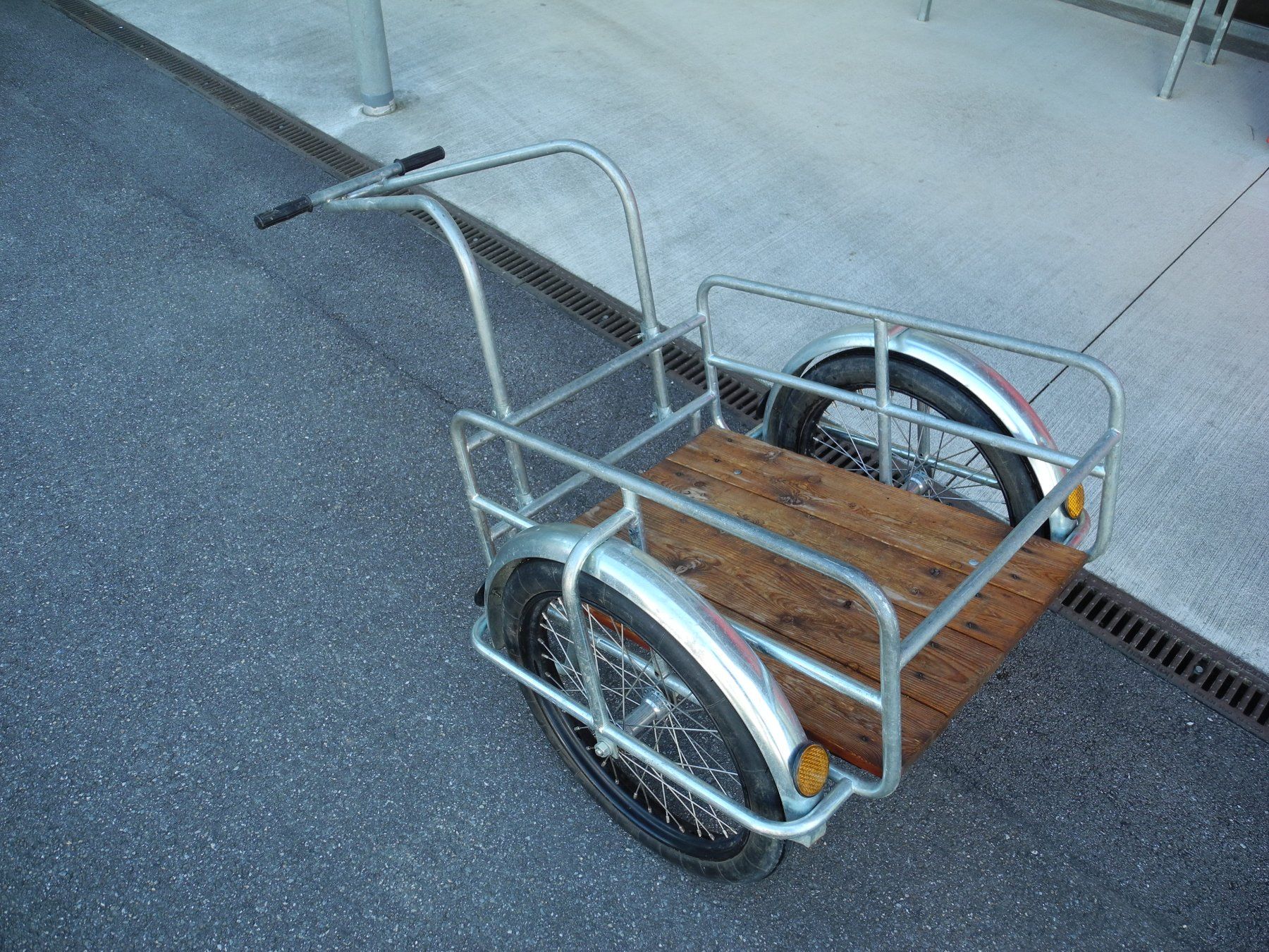 Anhänger: Veloanhänger Töfflianhänger – Gebraucht aus Worb von kebe01 2