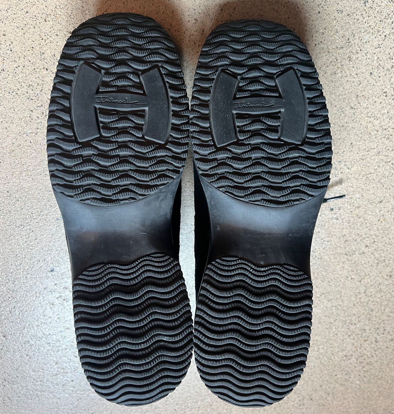 Hogan Scarpe da donna: HOGAN Interactive Sneakers 🖤 – Usato da Zürich venduto da ClosetQueen 9