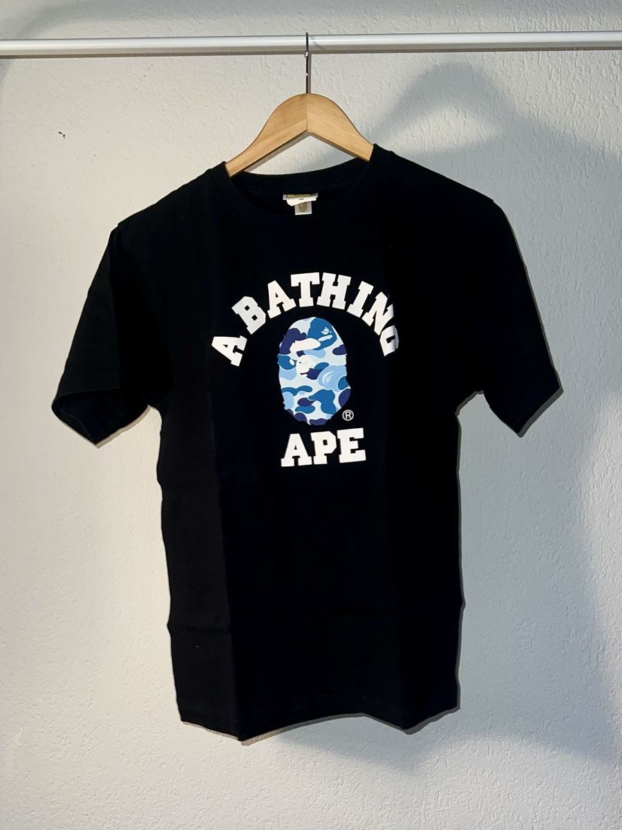 Bape T-shirts: Bape T-Shirt – D'occasion à Thun par Lololori