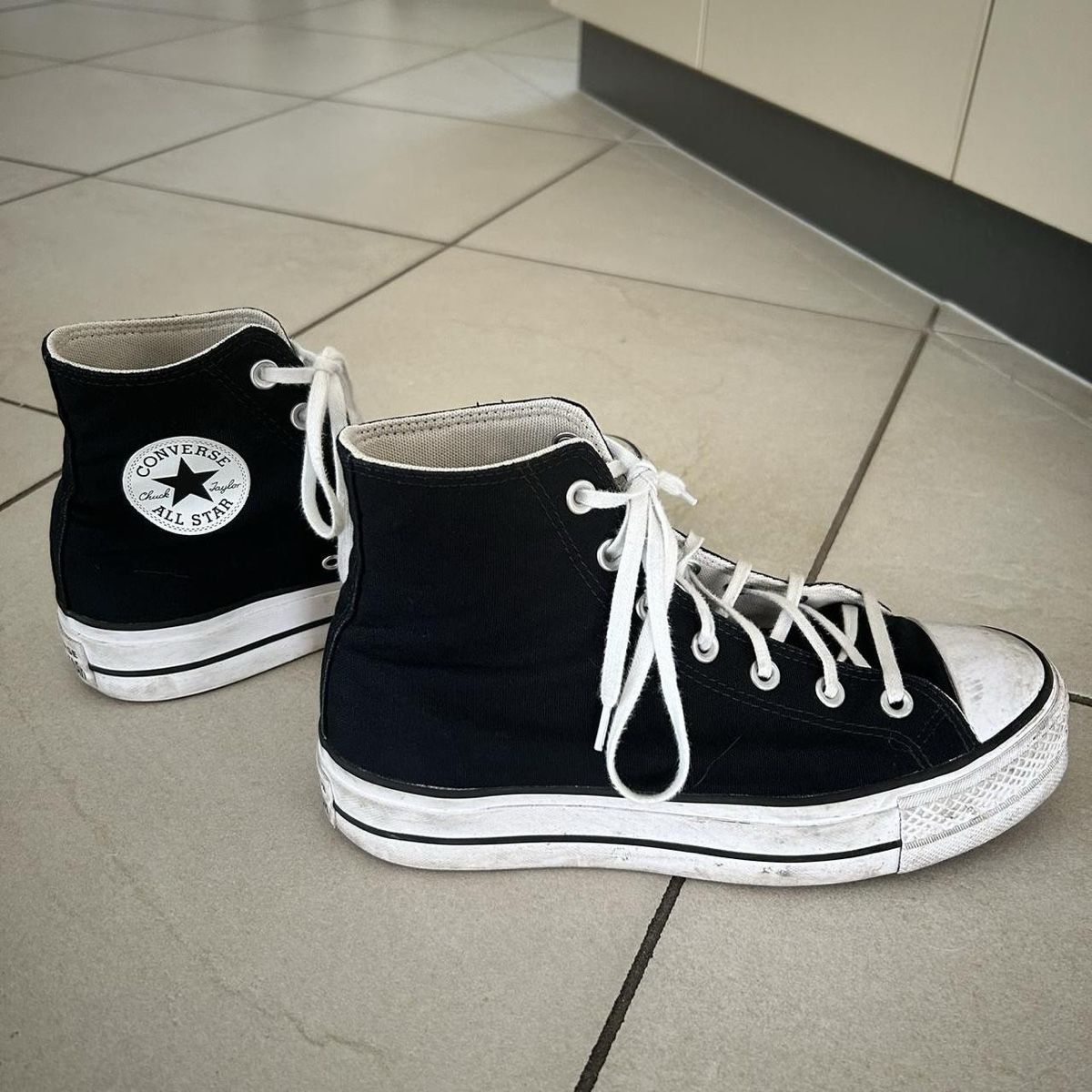 Converse Scarpe da donna: Schwarze Converse Chucks Plateau Gr. 41 – Usato da Basel venduto da Lara0104 2