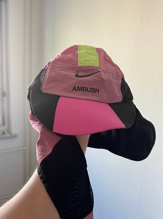 Nike Copricapi, berretti & cappellini: Nike x AMBUSH AW84 – Usato da Obernau venduto da pet_rtf8 1