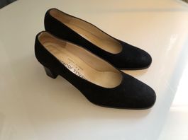 Charles Jourdan-eleganter Pumps